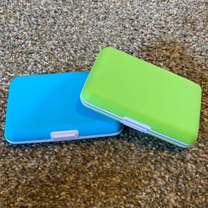 Hard sided card holders-Set of 2